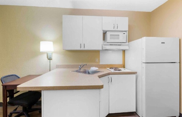 Extended Stay America Suites - Tucson - Grant Road image 28